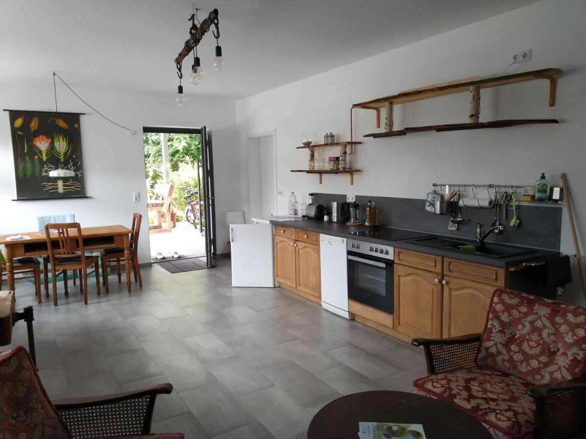 Hinterland Apartment